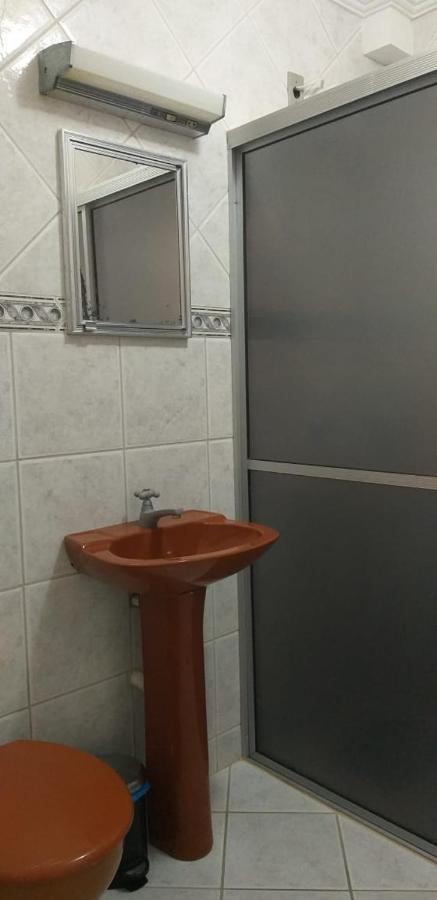 Casa 02 Dorm Na Rua Salmao Villa Bombinhas Kültér fotó